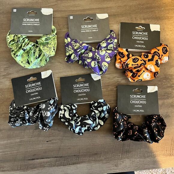 Gertex Accessories - NEW Halloween Scrunchies NWT